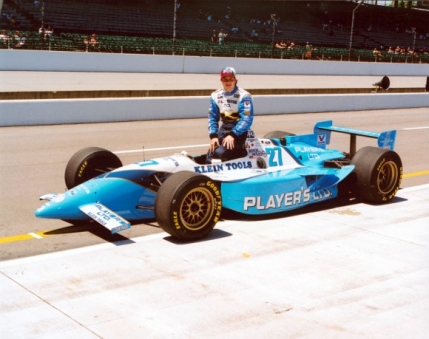 Villeneuve revine in cursa de 500 mile de la Indianapolis