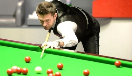 Selby are un avans de doua frame-uri in fata lui Robertson, in semifinalele Campionatului Mondial de Snooker