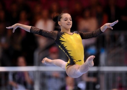 Aur, argint si bronz pentru Larisa Iordache la Europenele de Gimnastica