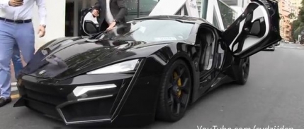 Cea mai frumoasa, rara si scumpa masina din lume, filmata pe strada (video)