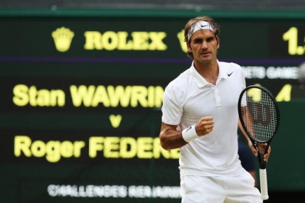 Federer continua cursa spre al 18-lea titlu de Mare Slem