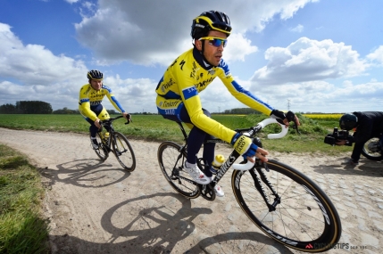 Alberto Contador a renuntat la Vuelta