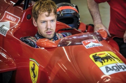 Negocieri intre Vettel si Ferrari