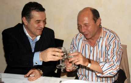 Basescu sare in apararea lui Becali in ultima zi de mandat