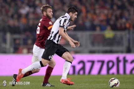 Juventus mentine avansul de noua puncte in fata Romei