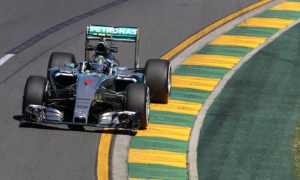 Mercedes domina autoritar primele antrenamente din Marele Premiu al Australiei
