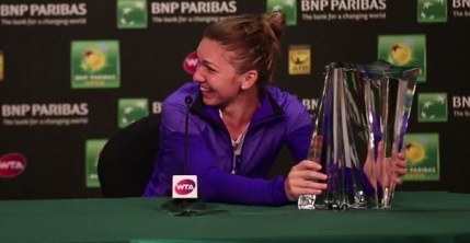Simona Halep nu a putut ridica in brate trofeul de la Indian Wells (video)