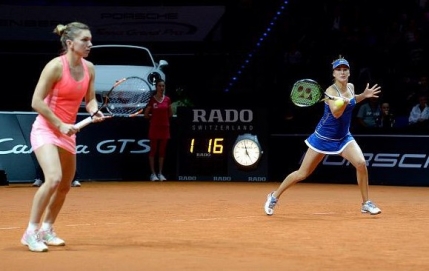 Simona Halep joaca si dublu la Roma