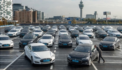 167 de taxiuri Tesla Model S in Olanda