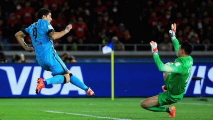 Luis Suarez o califica pe Barcelona cu un hattrick in finala Mondialului Cluburilor