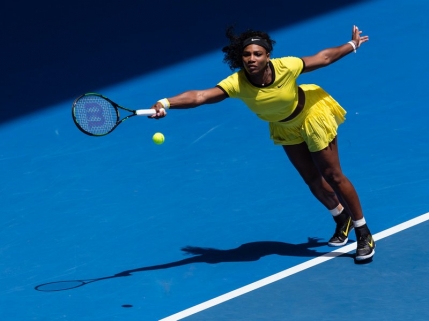 Patru favorite eliminate in prima zi la Australian Open. Serena Williams si Maria Sharapova continua turneul