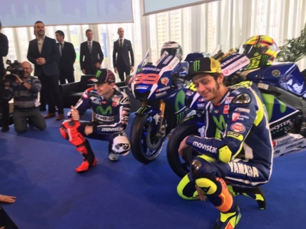Valentino Rossi in fata unui nou inceput. Cum arata noul model Yamaha M1
