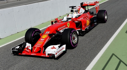 Ferrari isi arata forta in testele de la Barcelona. Vettel din nou in top