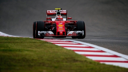 Mercedes si Ferrari au impartit suprematia in antrenamentele libere din China