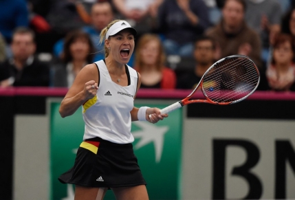 Fed Cup: Irina Begu, invinsa de Angelique Kerber in primul meci al disputei Romania-Germania