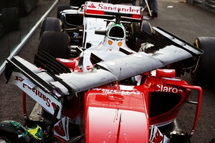 Vettel, infuriat la maxim dupa incidentul cu Kvyat. Ferrari il acuza pe rus de un gest intentionat