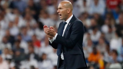 Zidane a crescut ca Fat Frumos pe banca lui Real Madrid