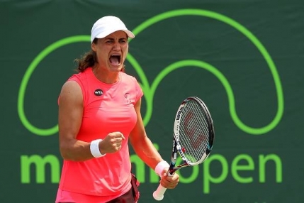 Monica Niculescu s-a calificat in turul 2 la Wimbledon. Marius Copil eliminat in primul tur