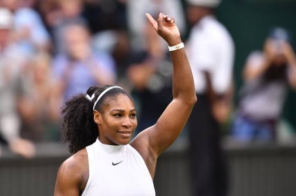 Serena Williams in finala de la Wimbledon cu un nou record. Kerber, a doua finalista