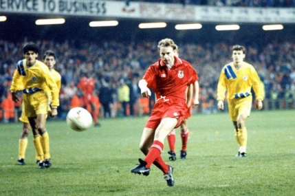 Cardiff 1993: Romania se califica la Cupa Mondiala din 1994 dupa un meci memorabil cu Prodan in teren