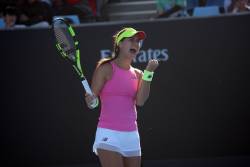 Sorana Cirstea joaca vineri pentru cea mai buna performanta la Australian Open
