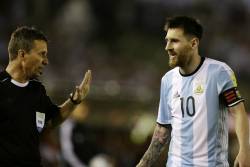 Messi suspendat patru meciuri in calificarile pentru Cupa Mondiala
