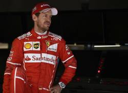 Ferrari spulbera concurenta in primele antrenamente din Bahrain