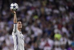 Ronaldo inscrie un hattrick cu Atletico si o duce pe Real cu un picior in finala