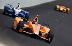 Alonso tradat de motorul Honda la Indy500. Victorie in premiera pentru un japonez