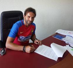 Teixeira a semnat cu Steaua