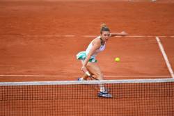 Simona Halep in optimi la Roland Garros dupa o revenire fabuloasa cu Daria Kasatkina
