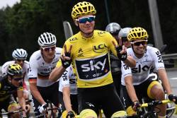 Chris Froome merge in Vuelta pentru dubla