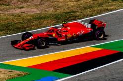 Pole position obtinut de Vettel la Hockenheim. Dezastru pentru Hamilton