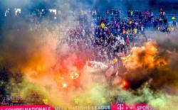Totalitarismul UEFA: Romania risca amenda si suspendarea terenului pentru scandari rasiste