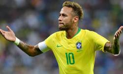 Brazilia a invins Argentina intr-un amical. Neymar l-a depasit pe legendarul Pele!