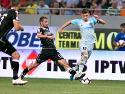 Dinamo si FCSB termina la egalitate, scor 1-1, pe un teren mizerabil