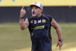 Maradona o vrea pe Boca Juniors campioana la masa verde