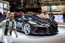 Cristiano Ronaldo si-a achizitionat cea mai scumpa masina din lume