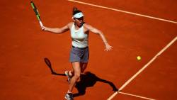 Simona Halep pierde finala de la Madrid si sansa locului intai mondial