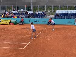 Eliminate la dublu. Simona Halep si Irina Begu pierd in turul doi la Madrid