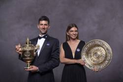 Simona Halep a stralucit la balul campionilor de la Wimbledon