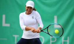 Monica Niculescu in turul 2 la Wimbledon dupa un meci de trei seturi