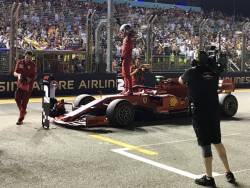 Pole position pentru Charles Leclerc in Singapore