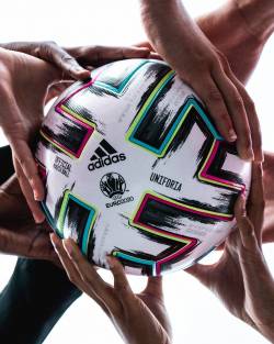 UEFA a prezentat mingea oficiala pentru EURO 2020