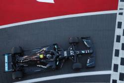 Bottas il invinge pe Hamilton in calificarile de la Silverstone