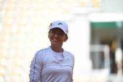 Asa am trait Simona Halep - Irina Begu in turul 2 la Roland Garros