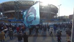 Stadionul din Napoli ar putea primi numele lui Maradona