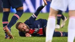 Neymar, scos pe targa in finalul meciului cu Lyon dupa nu atac brutal