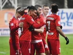 FCSB invinge categoric Astra in primul meci oficial din noul an