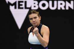 Cu gandul la revansa. Halep o asteapta pe Swiatek in turul urmator la Australian Open